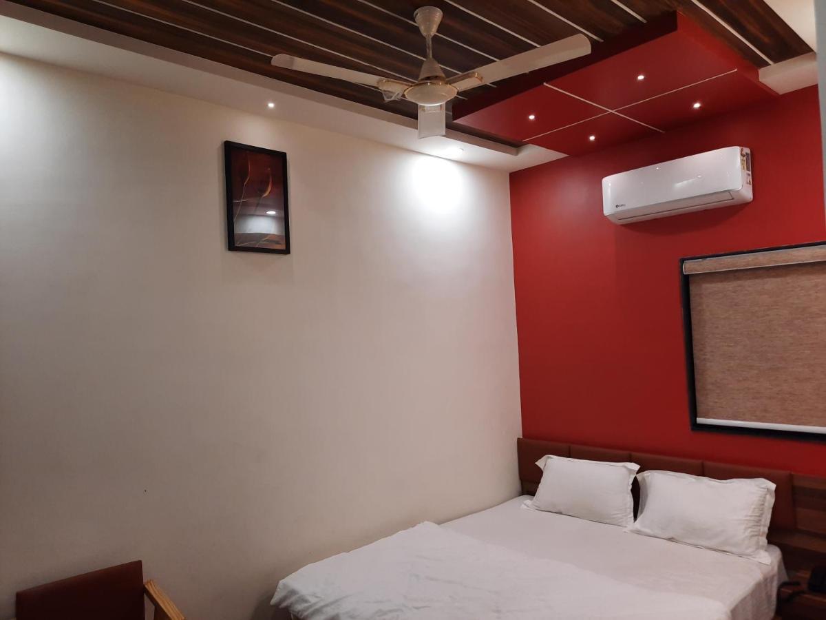 Hotel The Grand Shiva Gondal ภายนอก รูปภาพ